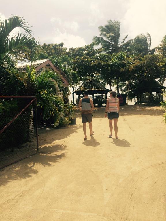 Vacations Beach Fale Manase Exterior foto