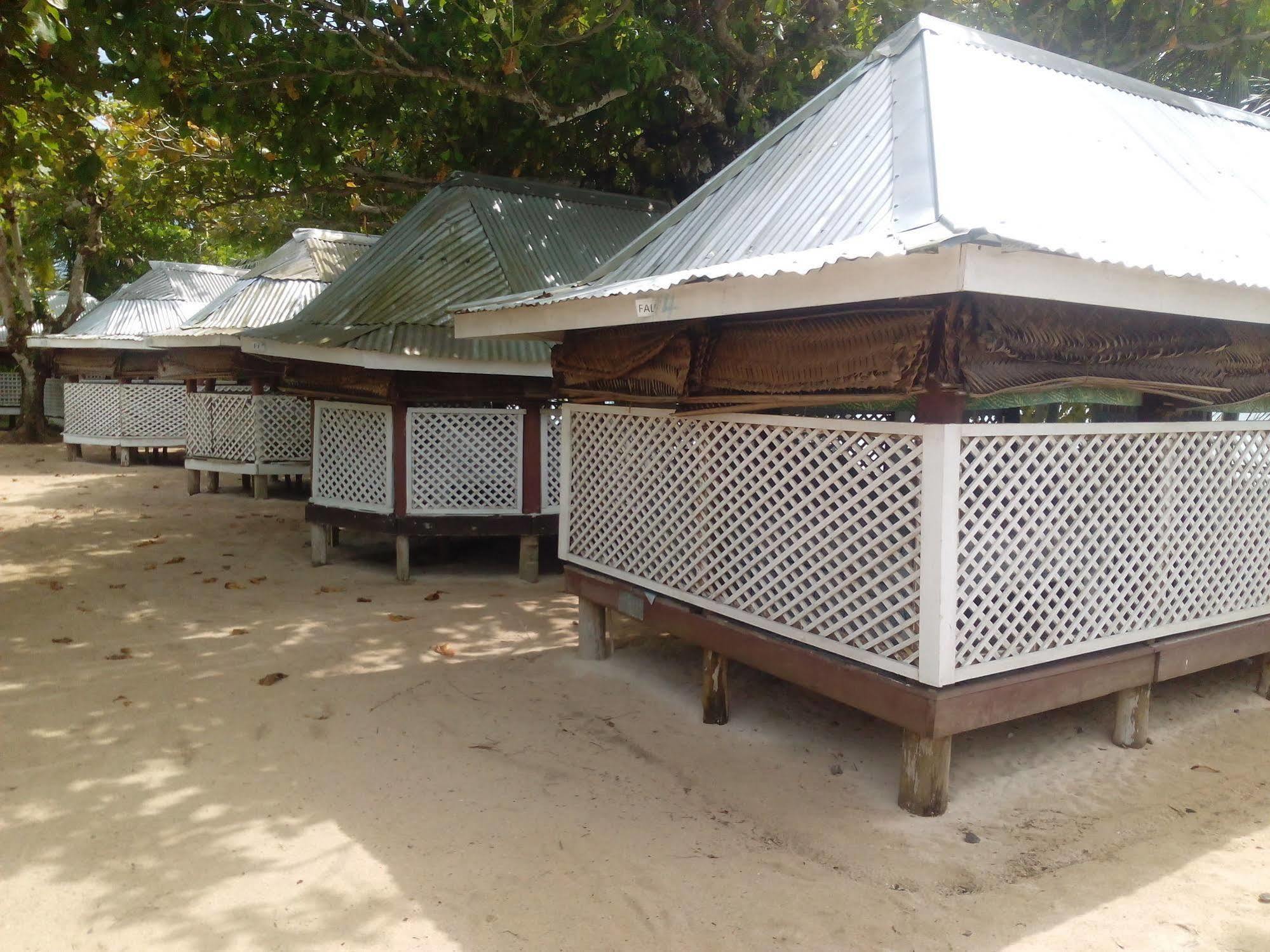 Vacations Beach Fale Manase Exterior foto